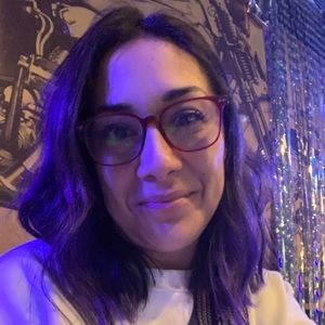 Meet your Posher, Veronica